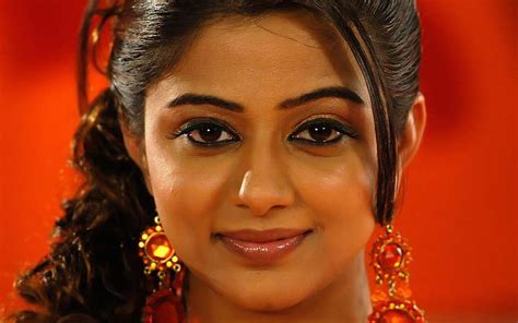 south indian actress priyamani got engaged with her businessman beau indian actress face close