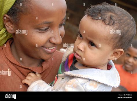 An Ethiopian Mother And Her Baby Choche Village Ethiopia Stock Photo