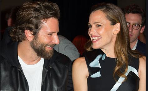 Bradley Cooper And Jennifer Garners Love Story Is Cooking In Hollywood