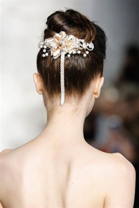 6 Wedding Updo Hairstyles To Wear For Your Festive Winter Wedding