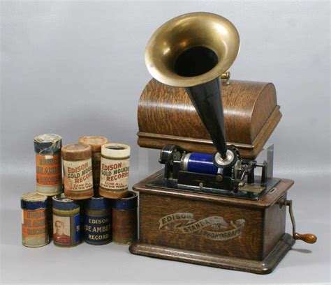 Edison Standard 4 minute cylinder phonograph, Model H r