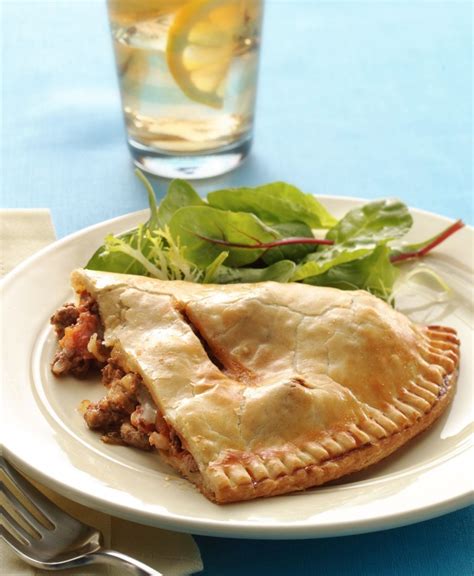 It was pretty easy to roll out (another reason i think i used too much water!) this is the best butter crust i've ever tasted, and the only recipe for such that i have ever enjoyed perfect results. Side Dish Recipes | Recipes, Beef empanadas, Mexican food ...