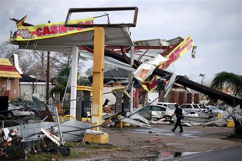 Scenes Of Devastation After Tornado Half A Mile Wide Tears Through New