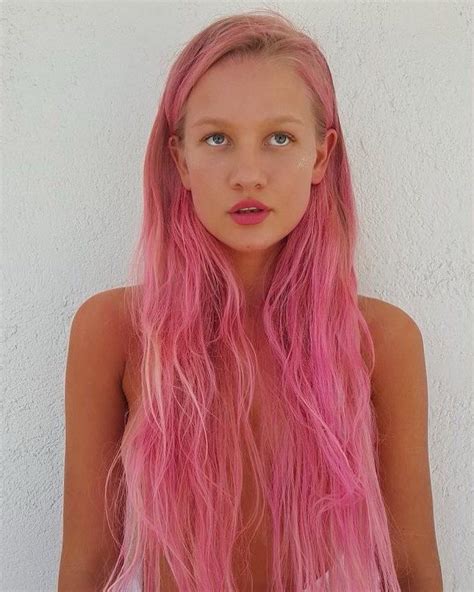 Lili🦋 On Instagram “i Want My Pink Hair Back🙃” Quality Hair Extensions Wigs Hair Extensions