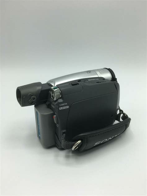 Sony Minidv Handycam Camcorder With 20x Optical Zoom Vgc Dcr Hc28