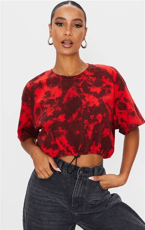 Red Tie Dye Oversized Toggle T Shirt Tops Prettylittlething Qa