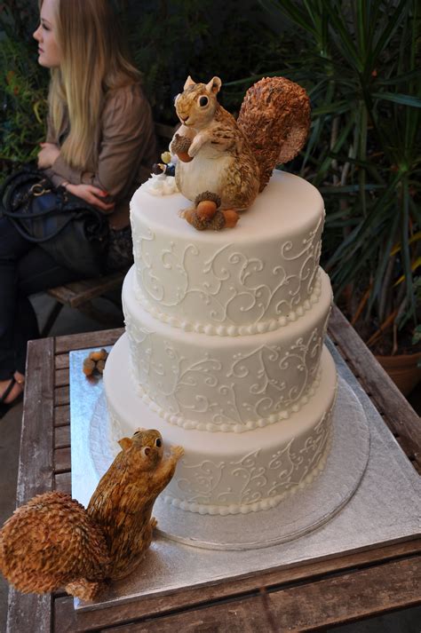 Squirrels Attack Wedding Cake Squirrel Cake Squirrel Cute Squirrel