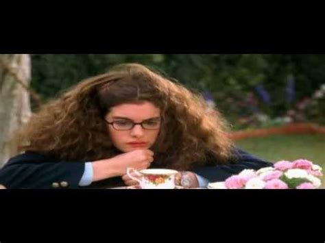 Do you want watch full movie the princess diaries??? The Princess Diaries - Trailer - YouTube