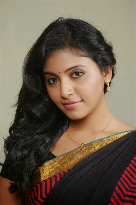 tamil actors unseen photoshoot stills actress anjali beautiful in saree photos