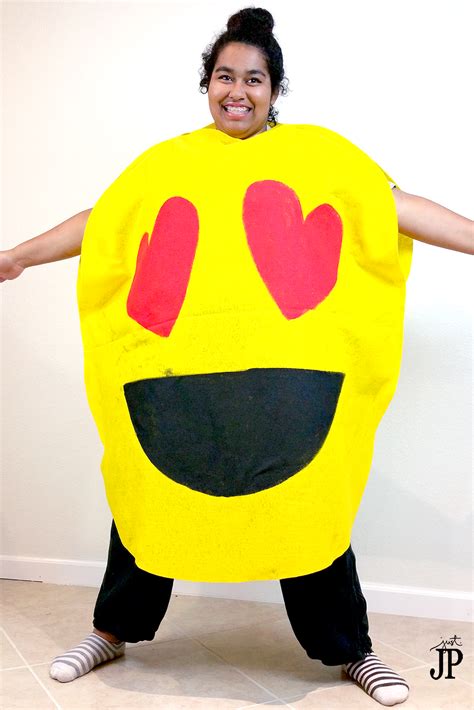 Smiley Heart Emoji Costume Kunin Felt