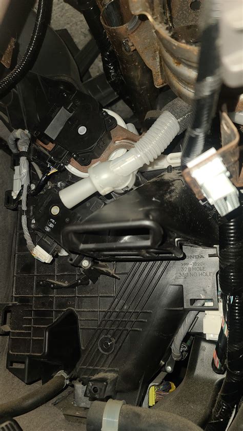 What is this part and why does it blow scalding hot air?! | Honda