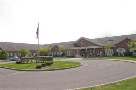 Paramount Senior Living At Middleburg Heights 15435 Bagley Road