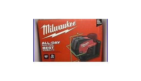 NEW Milwaukee M12 Green 125 ft. Cross Line and Laser Level (Tool-Only
