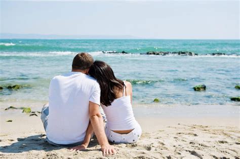 Пара на море 40 фото Самые красочные фото влюбленной пары на фоне морского пейзажа