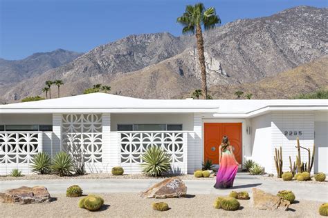 Palm Springs Is Always A Good Choice Palm Springs Houses Palm