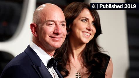 Jeff Bezos Amazon Ceo And Mackenzie Bezos Finalize Divorce Details The New York Times