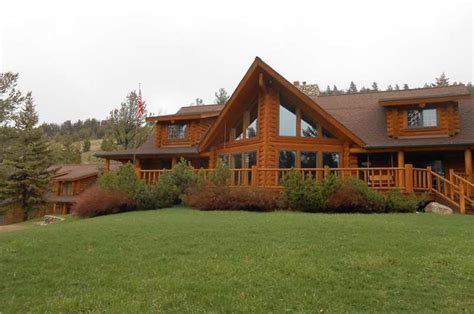 13 Mountain Log Homes For Sale In Montana Home And Garden
