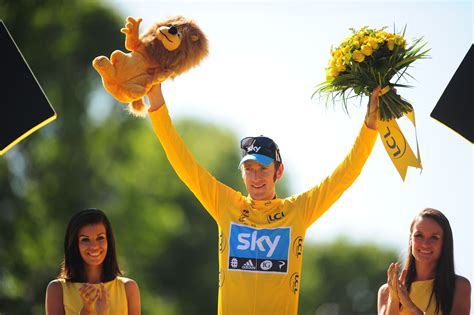 On This Day In Bradley Wiggins Becomes First Briton To Win Tour De France The Independent