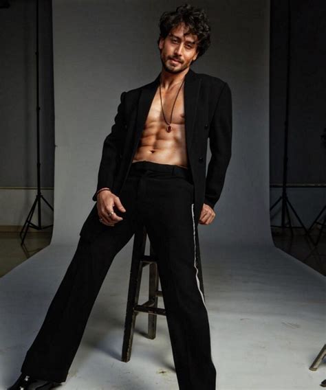 Tiger Shroff Looks Dapper And Classy In Black Outfit Flaunting His