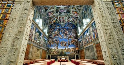 Catholic Pilgrims In Rome Sistine Chapel