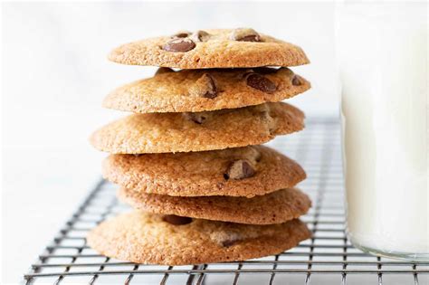 Thin And Crispy Chocolate Chip Cookies Recipe