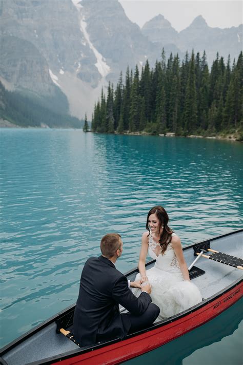 Guide To Eloping In The Canadian Rockies Get Married In The Mountains