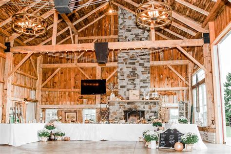 8 Gorgeous Rustic Wedding Venues In North Central Ohio Tiffany Murray