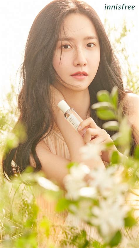 Yoona Innisfree Promotional Pictures Manuth Chek S Soshi Site Yoona Innisfree Pretty