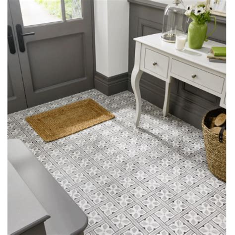 Appliances, bathroom decorating ideas, kitchen remodeling, patio furniture, power tools, bbq grills, carpeting, lumber, concrete, lighting, ceiling fans and more at the home depot. Different Designs for Your Floor Using Ceramics | Laura ...
