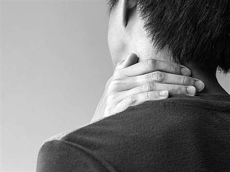 Neck Pain Trapped Nerve Physiotherapy Advice And Exercises