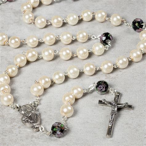 Pearl And Black Rose Bead Rosary ™