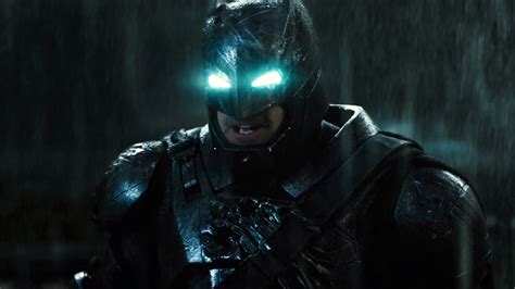 Ben Affleck Says Batman Smiles For The First Time In Justice League