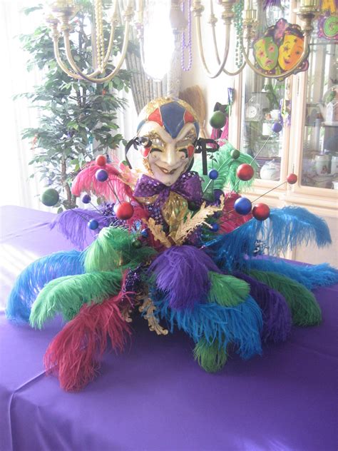 Naturally, a carnival themed party should have bright and festive decorations. Centerpieces | The Entertainment Contractor