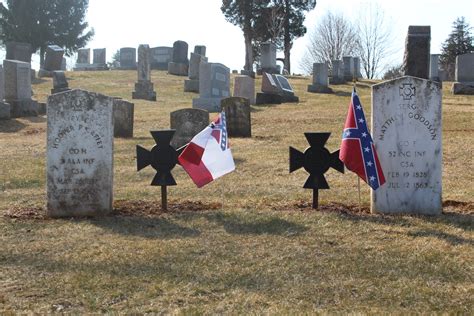 Confederate Graves Evergreen Cemetery Gettysburg Pa The R Flickr