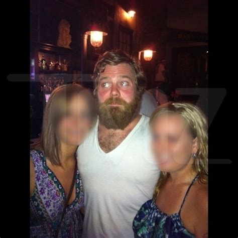 Ryan Dunn S Death Preliminary Autopsy Results In Photos Of His Last Night Out [pictures] Ibtimes