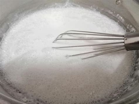 Resepi kuih tepung pelita boleh dibuat hanya dari rumah kerana ia menggunakan bahan yang ringkas dan sangat mudah untuk diperolehi. Resepi dan Cara Membuat Tepung Pelita | My Resepi