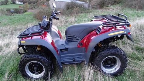Can am outlander bombardier yellow lightning skull pile atv shock cover #m202101. Bombardier Can-Am Traxter 500 Qaud 4x4 with Trailer. *MUST ...