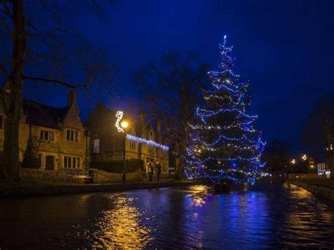The Tree In The River Christmas In Bourton On The Water