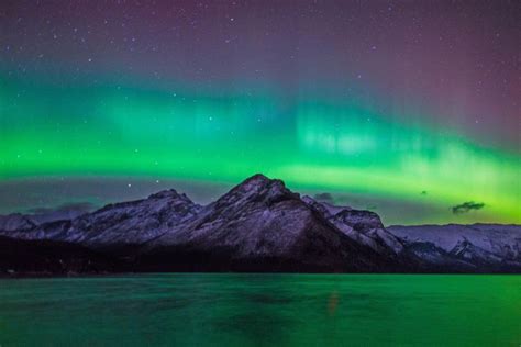 Aurora Borealis In Canada Photos Stunning Northern Lights Photos In