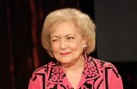 32 Little Known Facts About Betty White