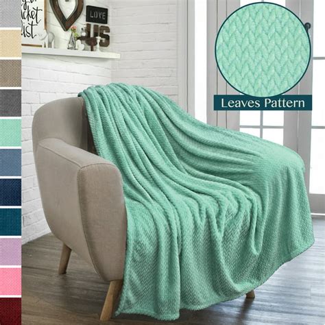 Pavilia Luxury Flannel Fleece Blanket Throw Teal Mint Green Soft