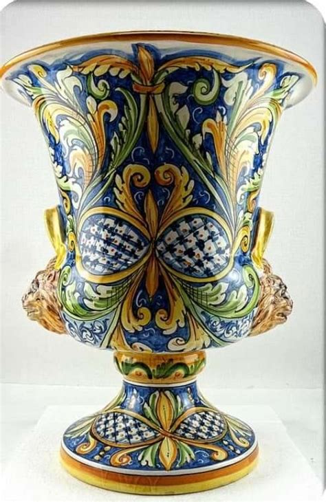 pin di alessandra b su argento vetro rame ceramica o porcellana ceramica italiana decorazioni