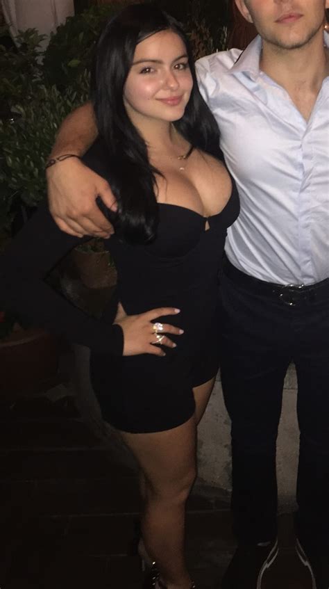 Ariel Winter Cleavage Photos The Fappening