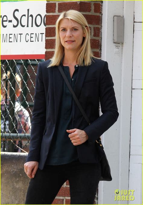 Claire Danes Shoots Homeland Scenes With Her New On Screen Daughter Homeland Photo 39918391