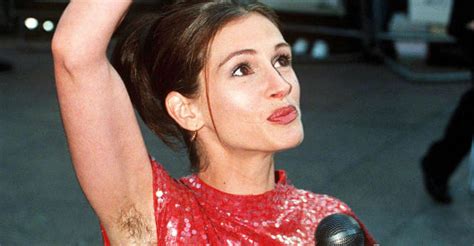 Julia Roberts Says Her Famous Hairy Armpit Reveal Wasnt A Feminist
