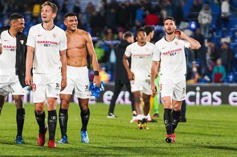 Diego carlos, latest news & rumours, player profile, detailed statistics, career details and transfer information for the sevilla fc player, powered by goal.com. United Iyo Liverpool Oo Ku Dagaalamaya Xiddig U Jooga ...