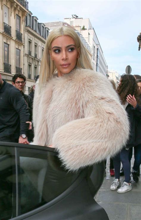 Kim Kardashian Dyed Her Hair Paris March 2015