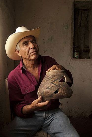 Juan quezada first taught himself how to recreate the beautiful old casas grandes style pots from shards he found scattered in the desert around his home in northern mexico, and then taught his family the art. Juan Quezada of Mata Ortiz, Chihuahua, Mexico with a piece of ancient Paquime pottery from ...