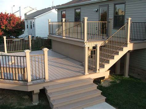 Purchasing and caring for an exterior aluminum handrail. Deck Railings | Deck Railing Systems | Wood | Composite | Metal
