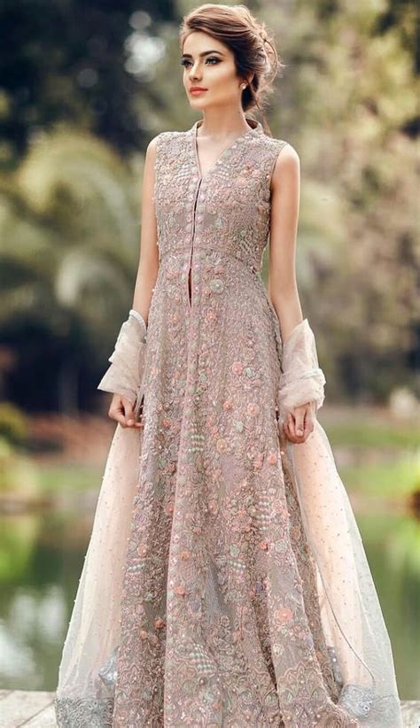 latest pakistani fashion wedding guest dresses 2018 pakistani wedding outfits